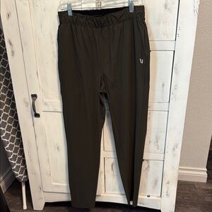 Men's dark green vuori fleet  Pants